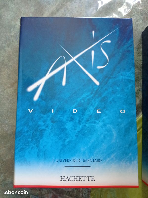 CASSETTE VIDEO AXIS Géométrie (image 2)