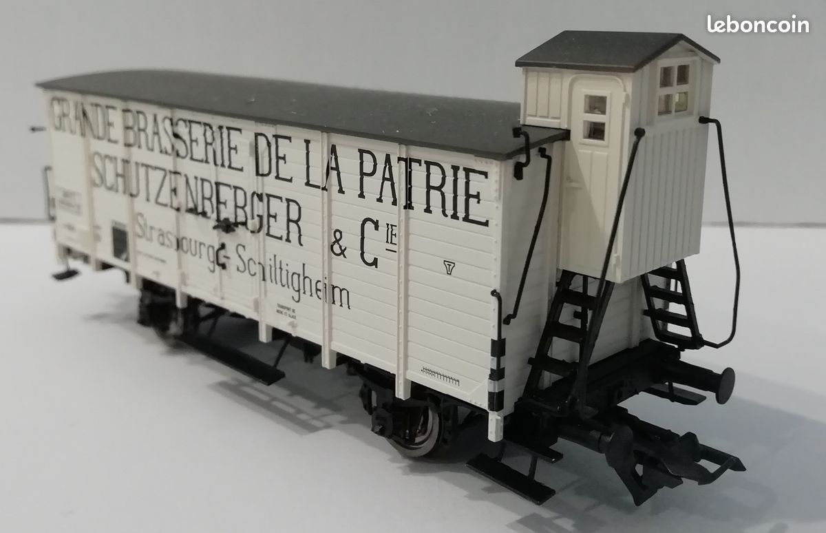 Wagon à Bière Hlf Kronenbourg SNCF Ep. III - BRAWA 50994 - HO 1/87 Neuf