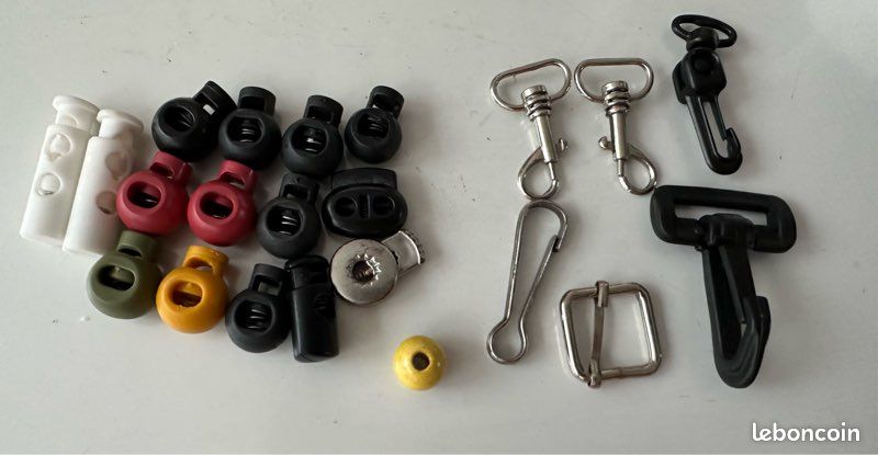 Lot boutons bloque cordon et mousqueton couture (image 1)