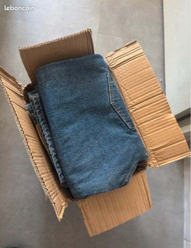 Lot jean plusieurs taille (image 1)