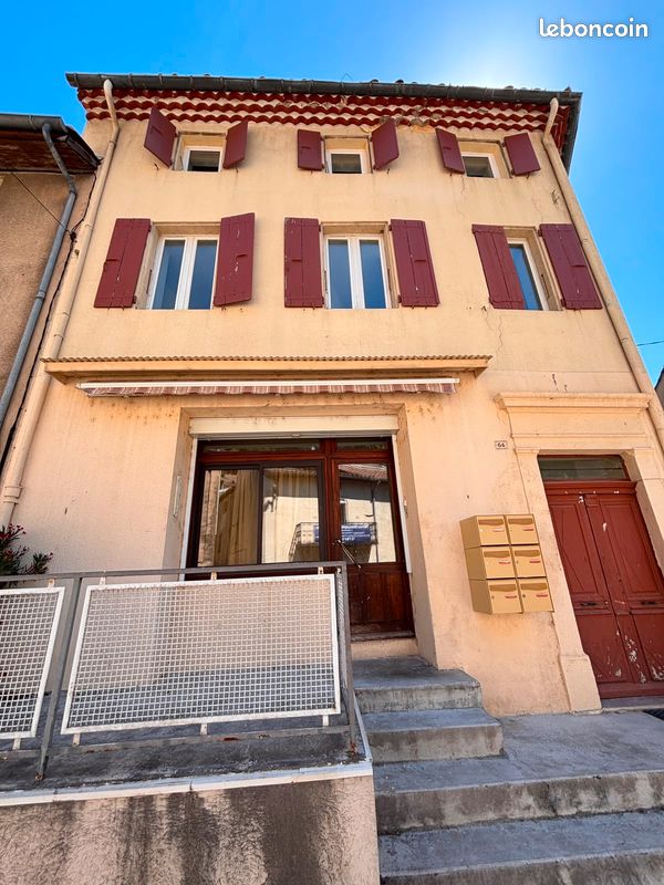 Local commercial 3 pièces 40 m² · à Le Pouzin · 40 m² · 230 €/mois