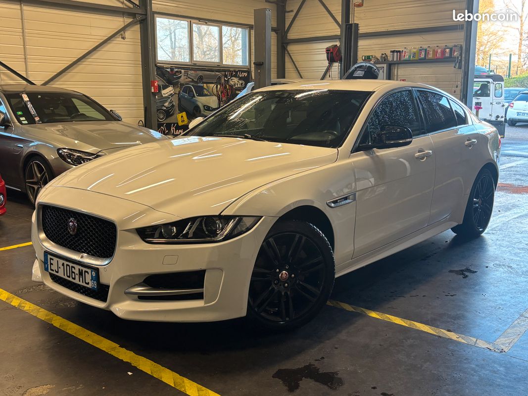Jaguar XE 2.0D 180ch - Moteur HS (image 1)