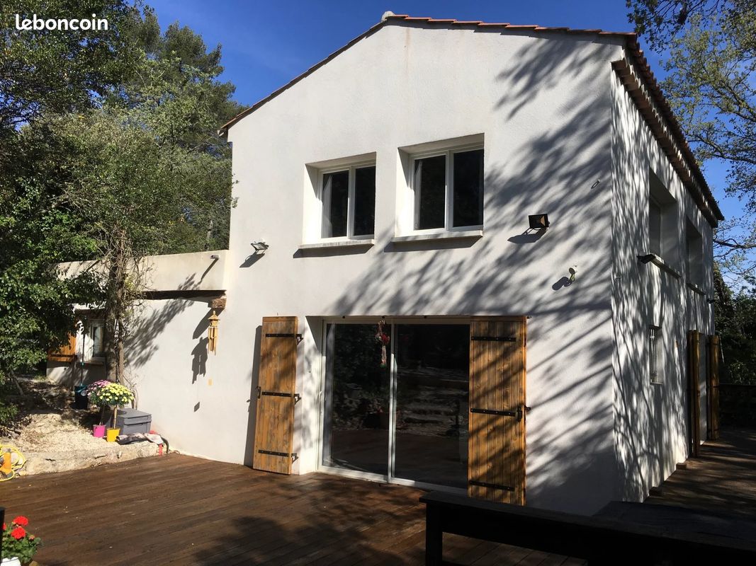 Maison 6 pièces 150 m² · à Nans-les-Pins · 150 m² · 1 725 €/mois