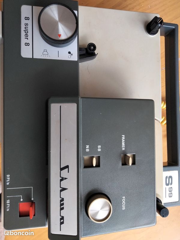 Projecteur De Cinéma Silma Compact 8 Mm - état Fonctionnel, Modèle 1964