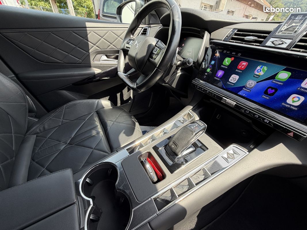 Ds DS 7 CROSSBACK BLUEHDI 130CH RIVOLI AUTOMATIQUE (image 18)