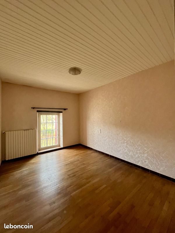Maison 5 pièces 100 m² - Nalliers 86310 (image principale 8)