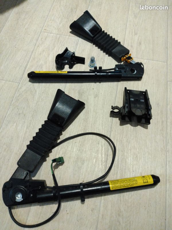 Attache ceinture Opel Astra G conducteur (image 2)