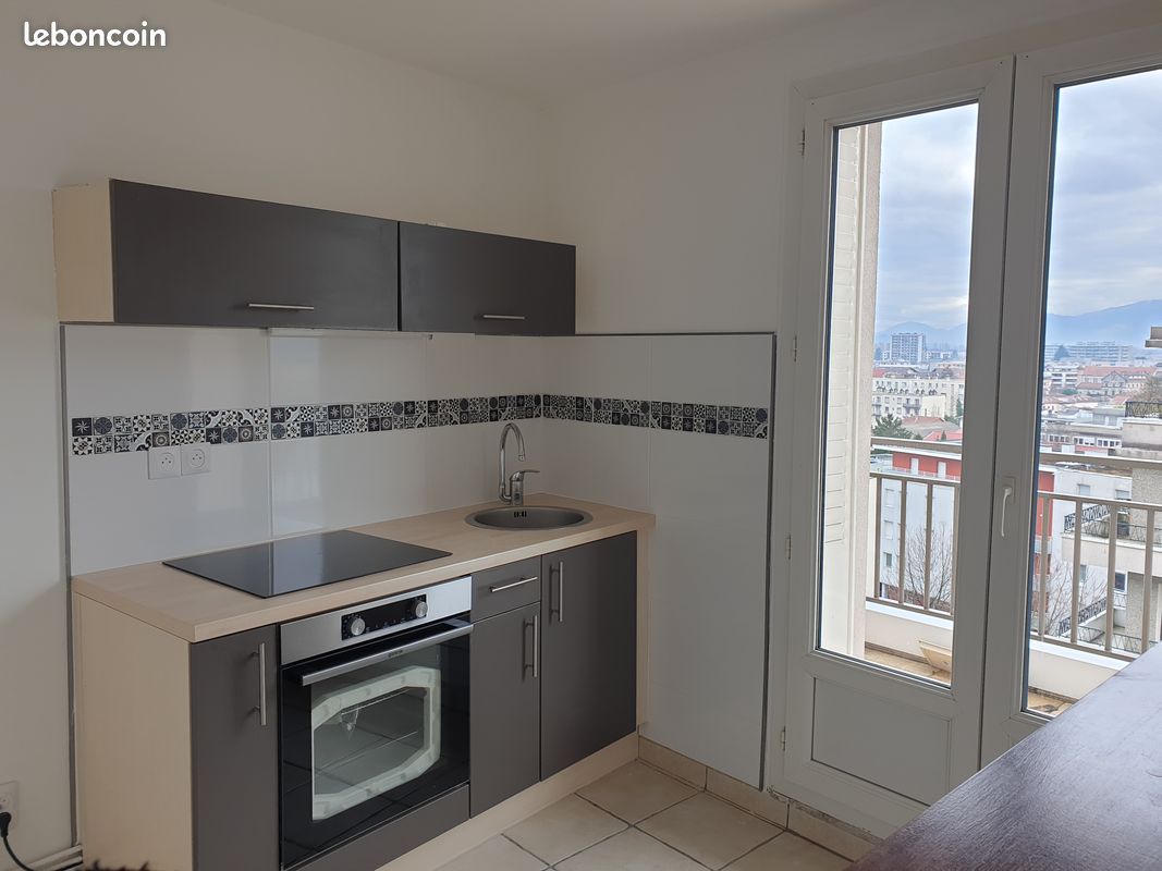 Appartement 2 pièces 48 m² · à Grenoble · 48 m² · 810 €/mois