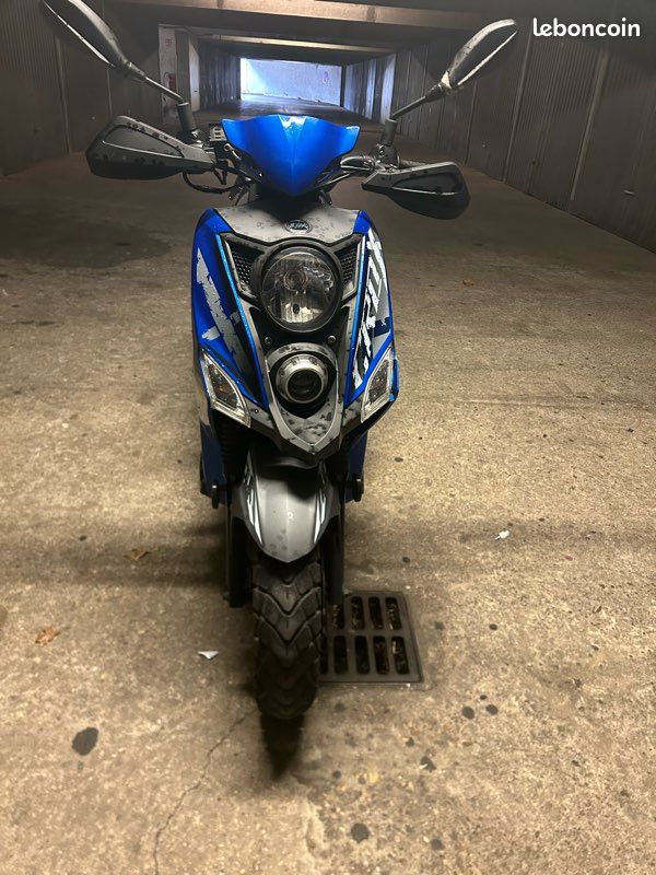 Scooter sym 4 temps 50cc (image 1)