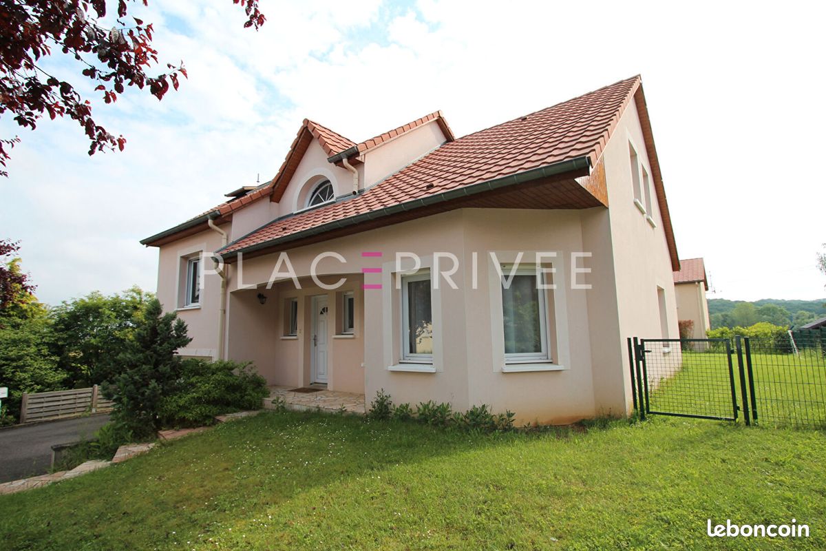 Maison 7 pièces 170 m² · à Fléville-Devant-Nancy · 170 m² · 1 550 €/mois