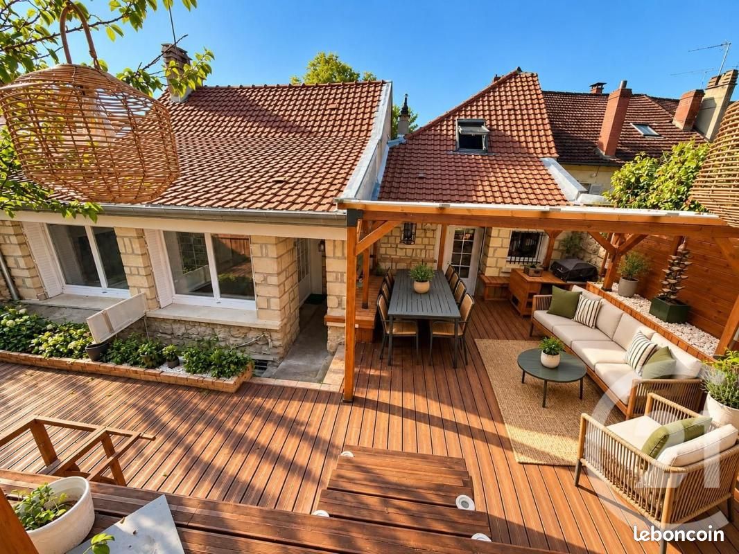 Maison 6 pièces 136 m² · à Nesles-la-Vallée · 136 m² · 499 000 €