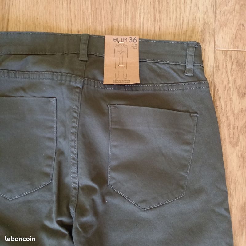 Pantalon Femme T 36 (neuf étiquette) (image 3)