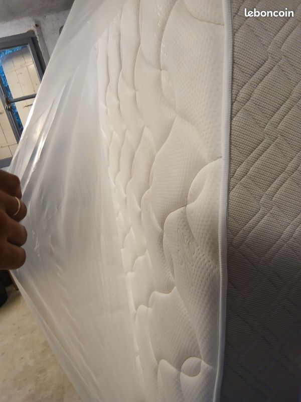 Matelas 180 x 200 ep25 (image 2)