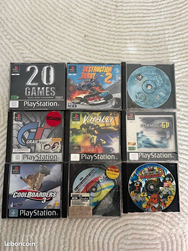 Lot 8 jaquettes arrière jeux playstation 1