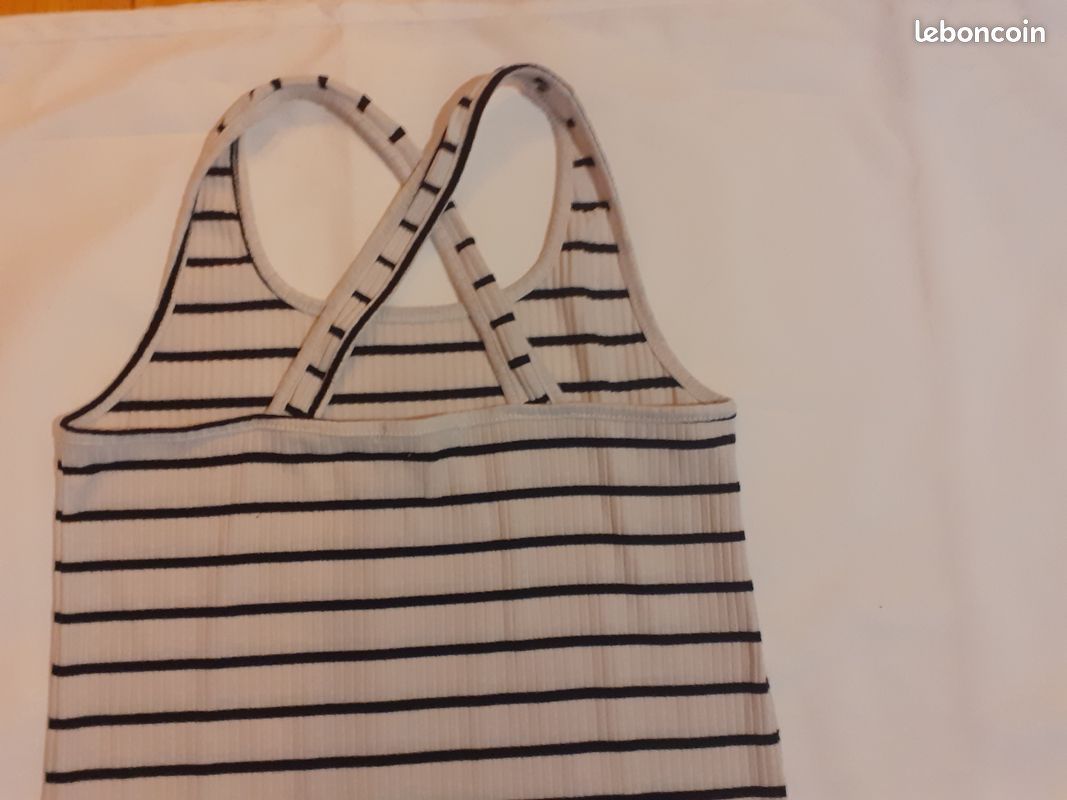 Robe (image 2)