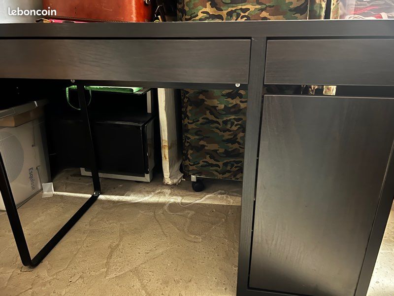 Bureau (image 4)