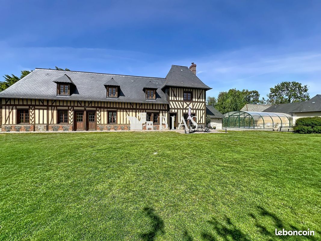 Maison 5 pièces 143 m² · à Brionne · 143 m² · 419 990 €