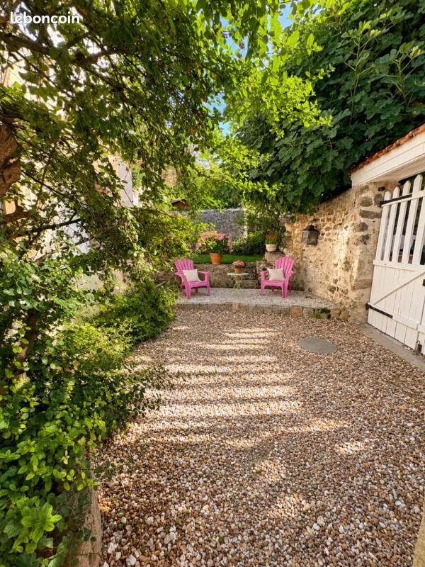 Maison 6 pièces 123 m² · à Bennecourt · 123 m² · 248 000 €