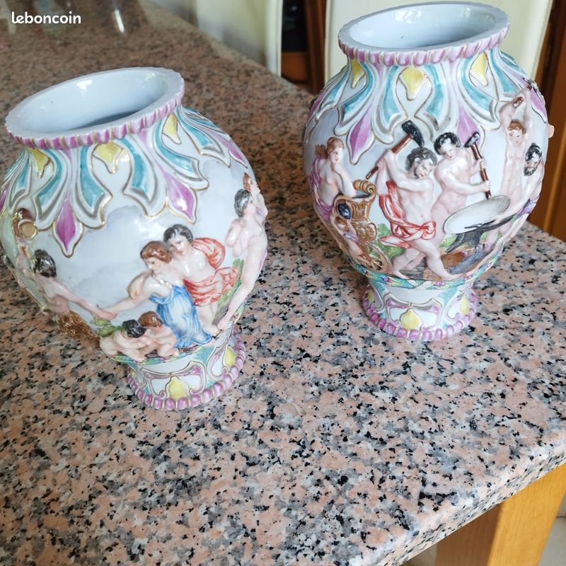 Lot de deux vase Capodimonte Naples Italie en porcelaine (image 7)