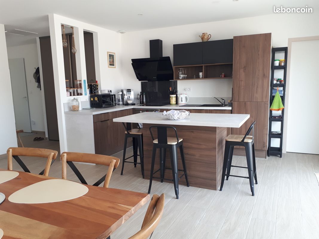 Maison 5 pièces 103 m² · à Roquefort-des-Corbières · 103 m² · 440 000 €