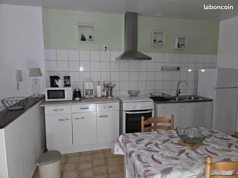 Appartement 2 pièces 50 m² · à Terres-de-Haute-Charente · 50 m² · 460 €/mois