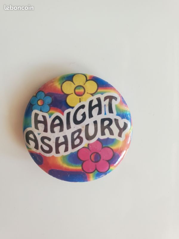 3 Badges/pins assortis du quartier Haight Ashbury de San Francisco (image 1)