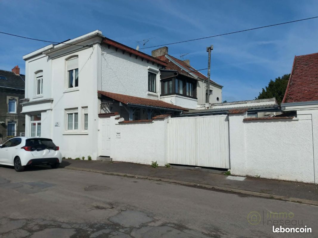Maison 7 pièces 142 m² · à Hautmont · 142 m² · 159 000 €