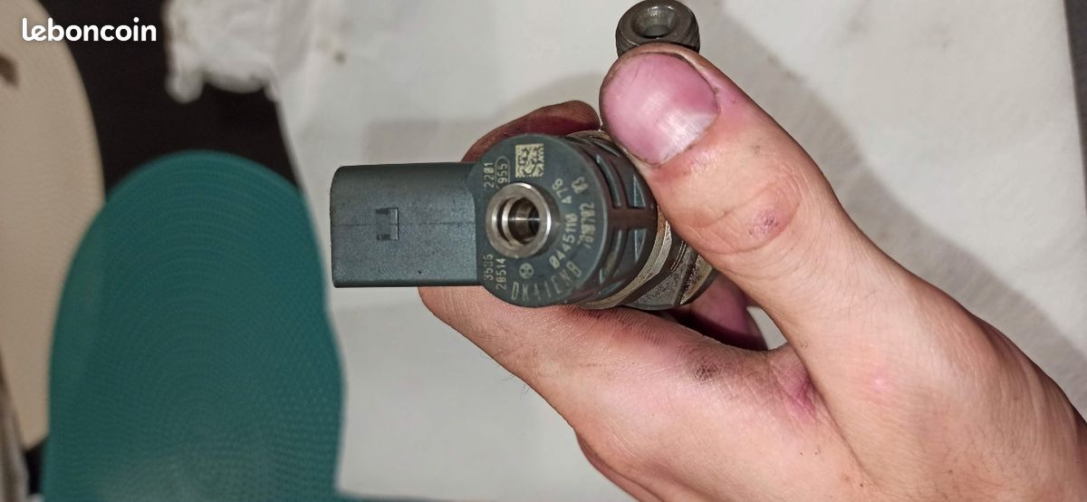 Injecteur BMW N47 N57 (image 2)
