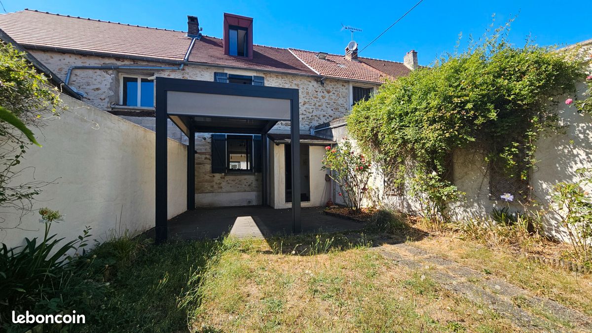 Maison 6 pièces 130 m² · à Longjumeau · 130 m² · 369 000 €
