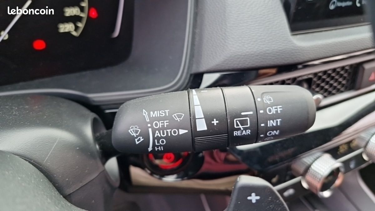 Honda Civic XI 2.0 i-MMD Executive (image 22)