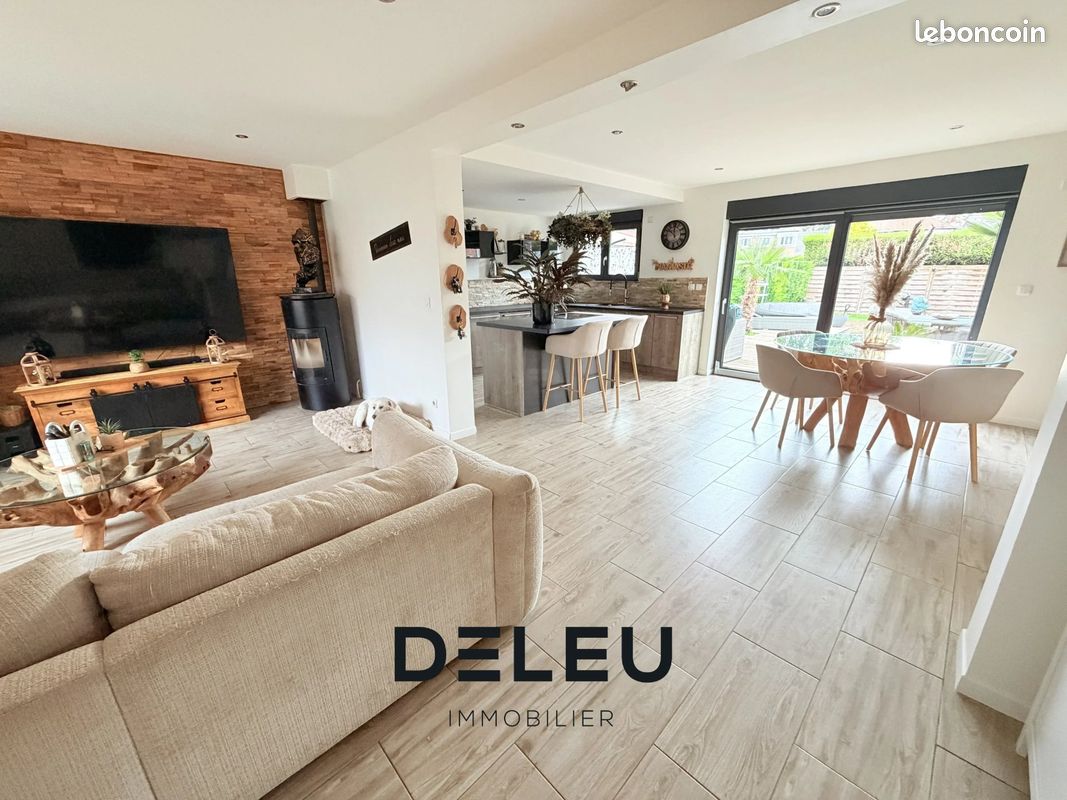 Maison 5 pièces 102 m² · à Wasquehal · 102 m² · 365 000 €