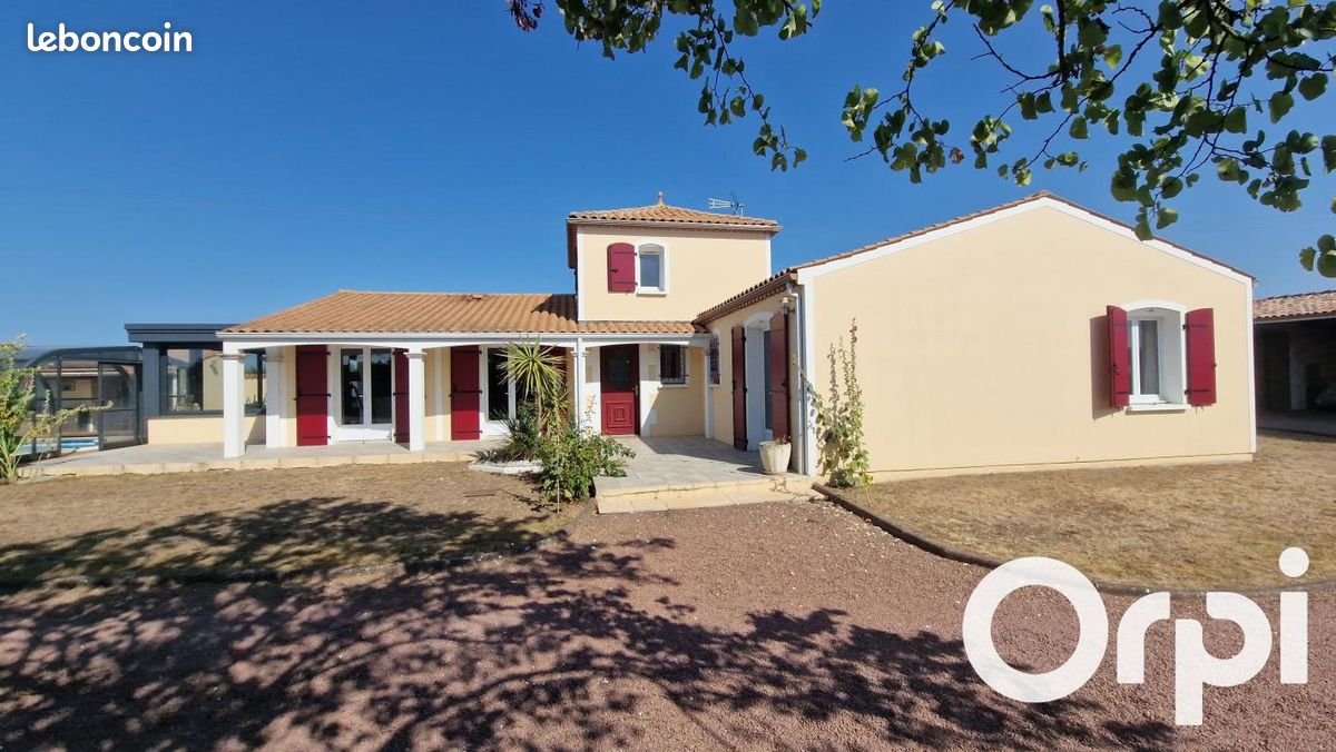 Maison 4 pièces 180 m² · à Le Gua · 180 m² · 498 000 €