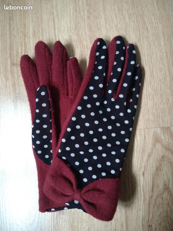 Gants maille bordeaux et pois blancs (image 5)