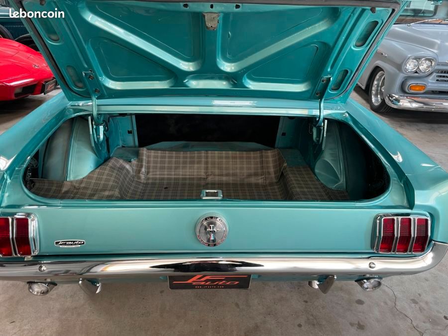 Ford Mustang RESTAUREE A NEUF COUPE 66 V8 BVA (image 28)