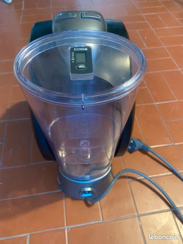 Vend Machine à café Malongo filtre brita (image 4)