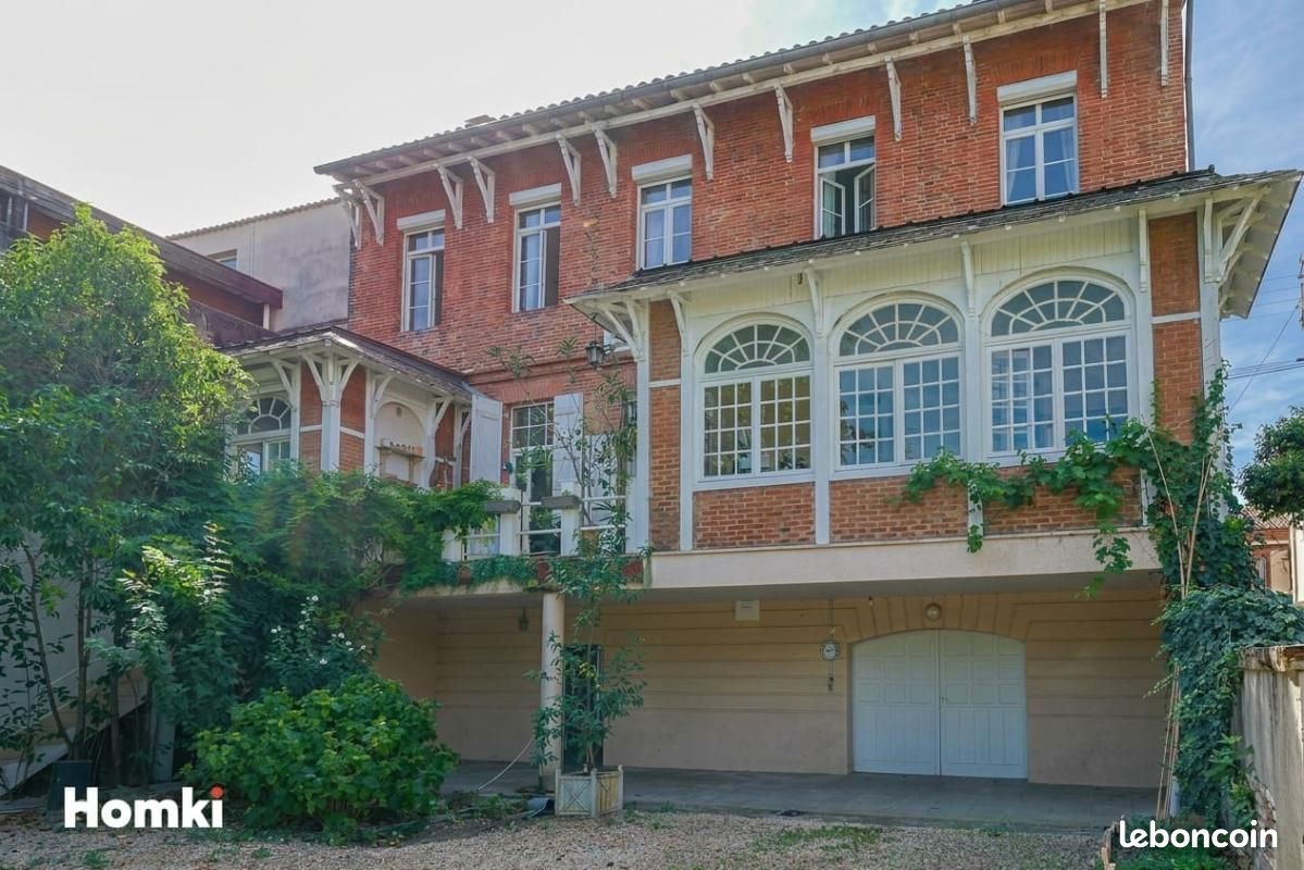 Maison 8 pièces 300 m² · à Montauban · 300 m² · 458 900 €