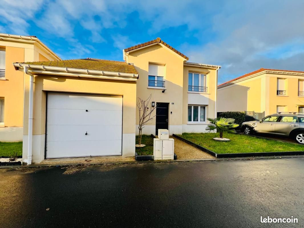 Maison 5 pièces 102 m² · à Bruyères-sur-Oise · 102 m² · 323 500 €