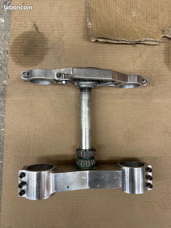 T de fourche Ohlins FGR 300-301 R1 2015-2025 (image 1)