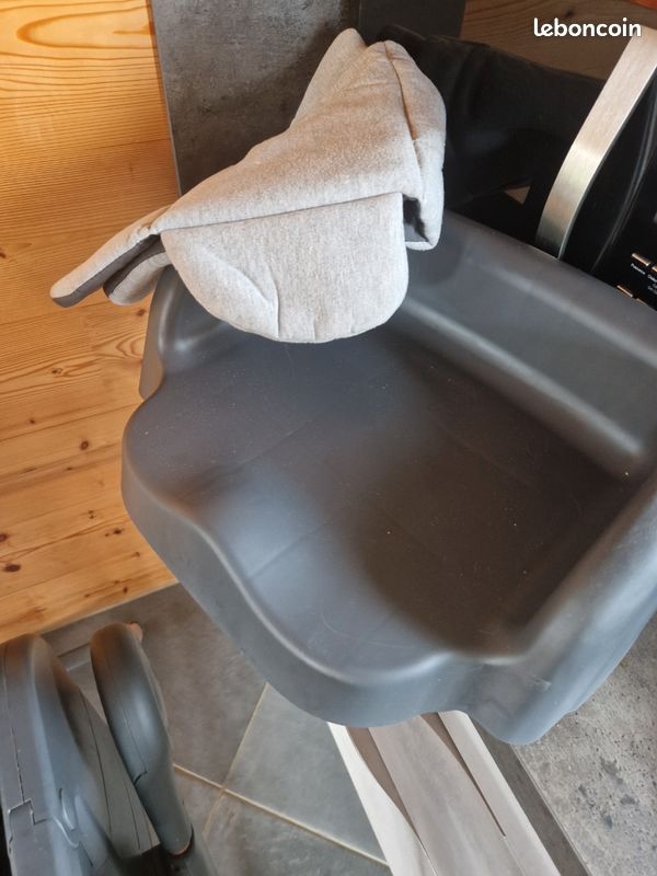 Chaise Haute Maxi Cosi Grise (image 5)