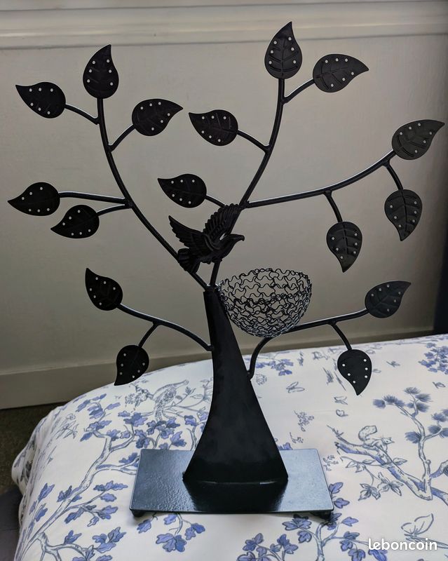 Arbre à bijoux (image 1)