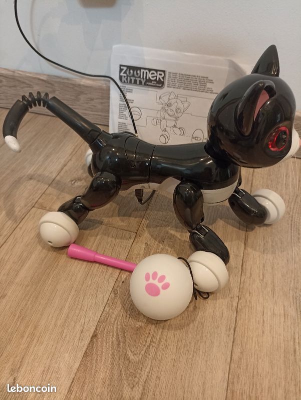 Robot chat : zoomer Kitty (image 2)