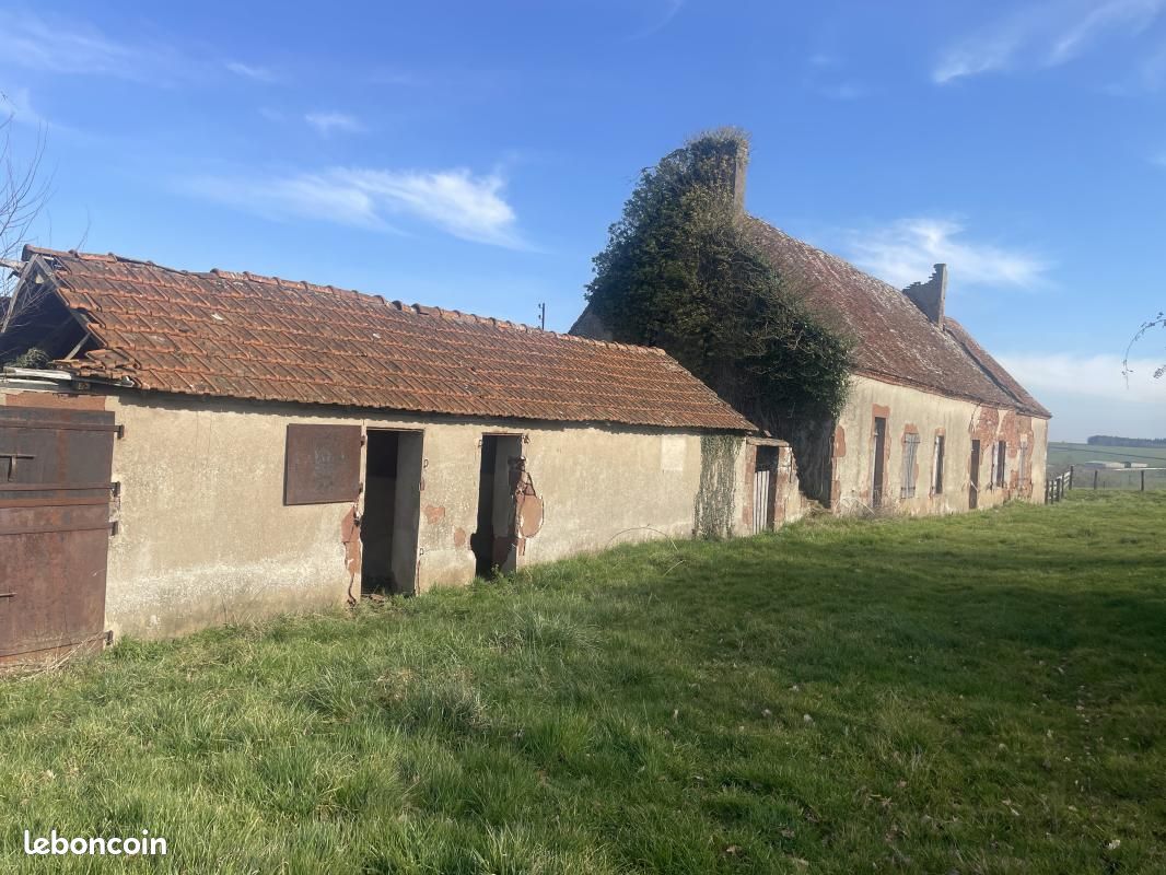 Maison 2 pièces 100 m² · à Liernolles · 100 m² · 78 500 €