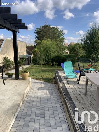 https://img.leboncoin.fr/api/v1/lbcpb1/images/2b/4a/1c/2b4a1c7543fab817ede8e9a917bb90f65eaa0faf.jpg?rule=ad-image