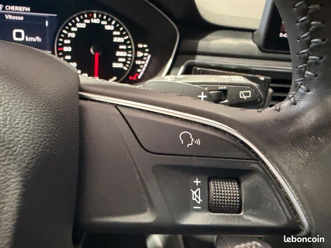 AUDI A4 AVANT 2.0 L TFSI ultra 190 CV S tronic 7 * SUIVI COMPLET AUDI / CARPLAY / HAYON ELECTRIQUE / VIDANGE FAITE POUR LA VENTE (image 17)