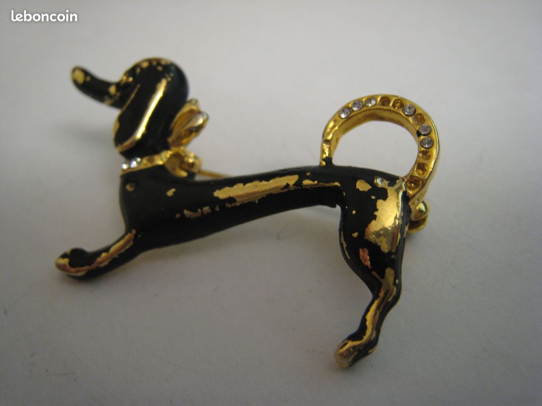 Broche Petit Chien En Métal Doré Et Noir Avec Strass - Neuf Avec étiquettes