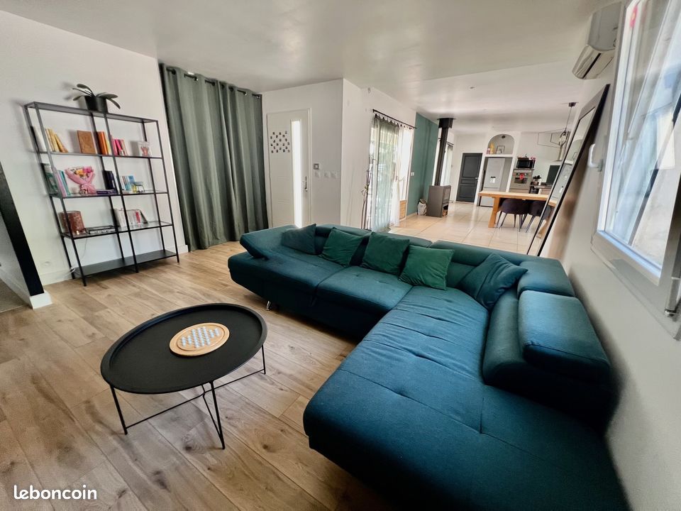 Maison 5 pièces 130 m² · à Charmes-sur-l'Herbasse · 130 m² · 395 000 €