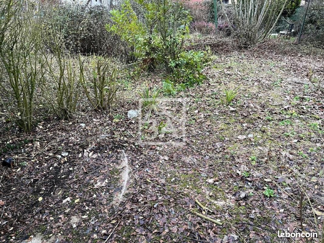 Terrain 1 071 m² Hazebrouck · 169 000 €