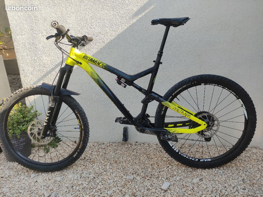 VTT enduro Commencal meta v4 L (image 3)