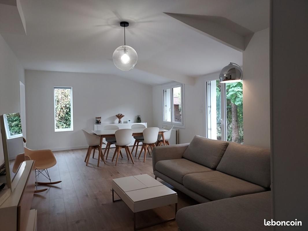 Maison 5 pièces 102 m² · à Pessac · 102 m² · 1 657 €/mois