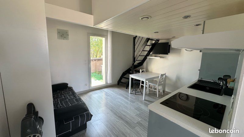 Appartement 1 pièce 30 m² · à Trévoux · 30 m² · 600 €